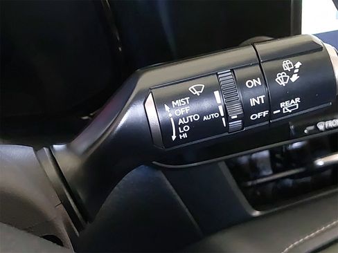 Used 2025 Lexus NX 350h 350h Premium image 20