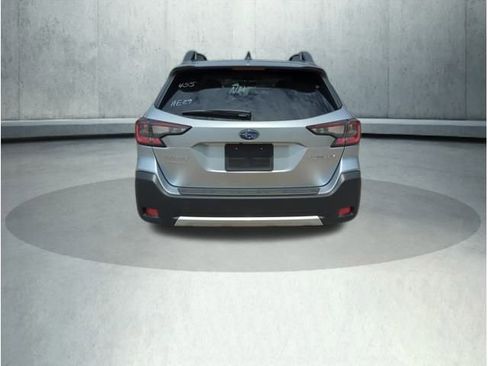 New 2025 Subaru Outback Limited image 4