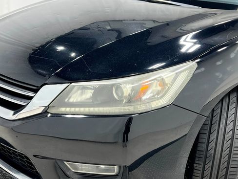 Used 2013 Honda Accord Sport image 32
