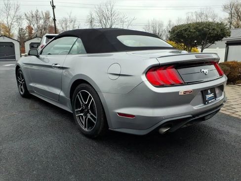 Used 2023 Ford Mustang Premium image 5
