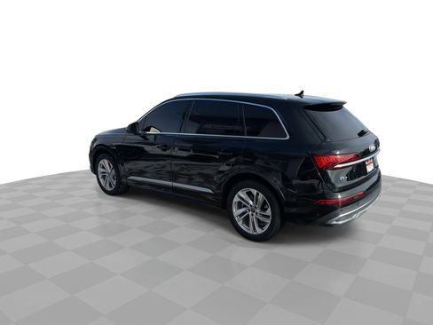 Used 2023 Audi Q7 3.0T Prestige w/ Prestige Package image 6