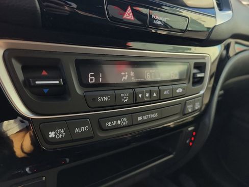 Used 2020 Honda Ridgeline RTL-E image 21