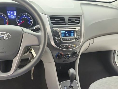 Used 2015 Hyundai Accent GLS image 22