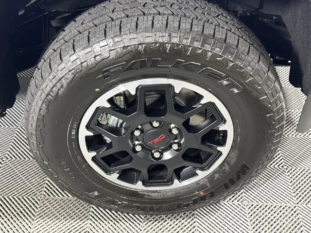 New 2025 Toyota Tacoma TRD Off-Road w/ TRD Off Road Upgrade Package AWD/4WD image 12