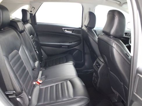Used 2022 Ford Edge SEL image 27