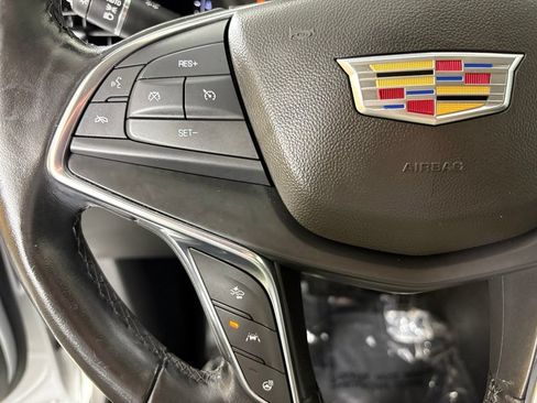 Used 2019 Cadillac XT5 Premium Luxury FWD image 23