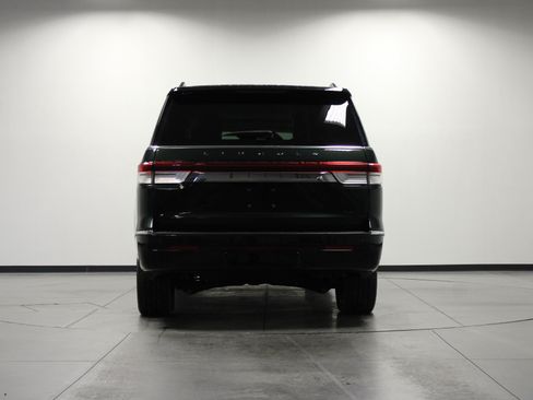 Used 2022 Lincoln Navigator L Black Label AWD/4WD image 5