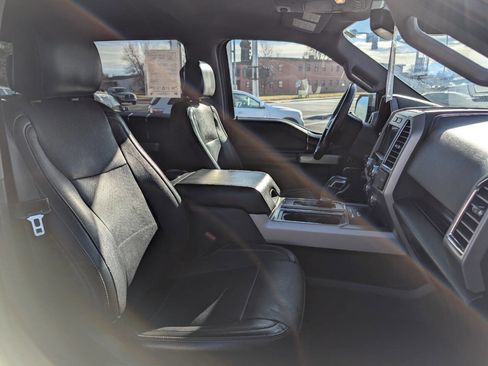 Used 2016 Ford F150 Lariat image 17