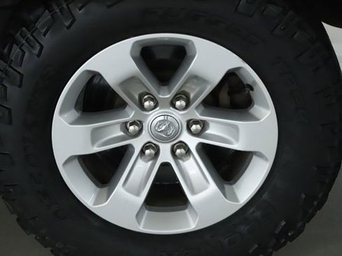 Used 2019 RAM 1500 Laramie image 47