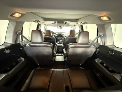 Used 2021 Honda Pilot Elite image 33