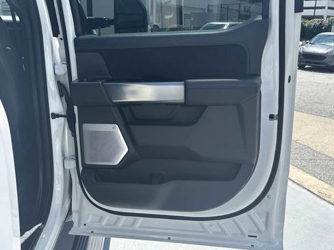 Used 2025 Ford F250 Platinum w/ FX4 Off-Road Package image 15