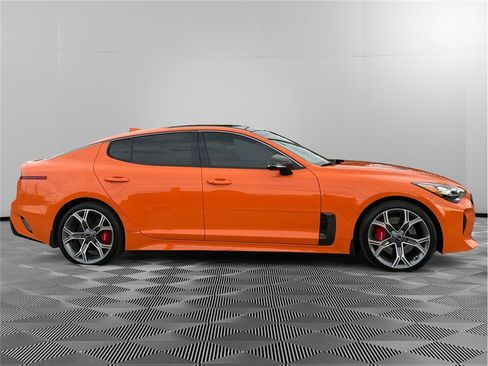 Used 2019 Kia Stinger GTS AWD/4WD image 5