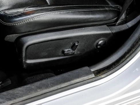 Used 2022 Dodge Charger SXT w/ Leather Interior Group RWD image 39