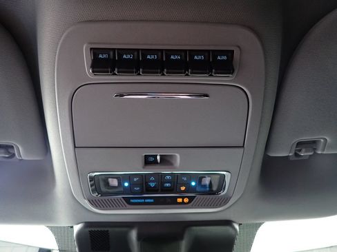 Used 2026 Ford F450 Lariat w/ Lariat Ultimate Package AWD/4WD image 8