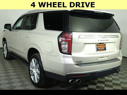 Used 2021 Chevrolet Tahoe High Country w/ Premium Package image 5