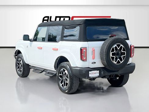 Used 2024 Ford Bronco Outer Banks image 5