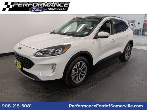 Used 2022 Ford Escape SEL w/ Technology Package image 1