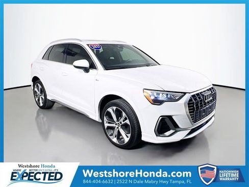 Used 2021 Audi Q3 2.0T Premium w/ Convenience Package AWD/4WD image 1