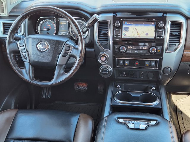 Used 2018 Nissan Titan Platinum Reserve w/ Platinum Utility Package AWD/4WD image 28