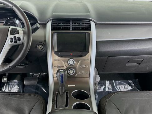 Used 2013 Ford Edge SEL image 37