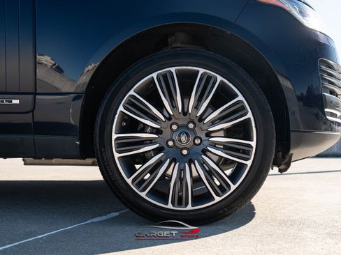 Used 2020 Land Rover Range Rover Long Wheelbase HSE image 10