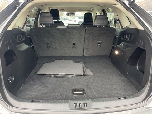 Used 2024 Ford Edge SEL image 14