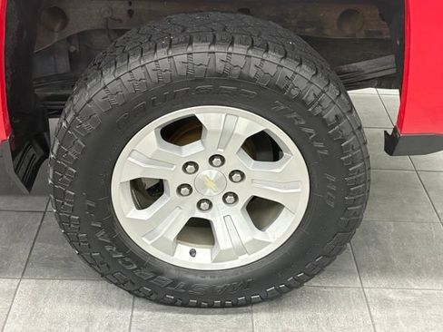 Used 2017 Chevrolet Silverado 1500 LTZ Z71 w/ LTZ Plus Package AWD/4WD image 6