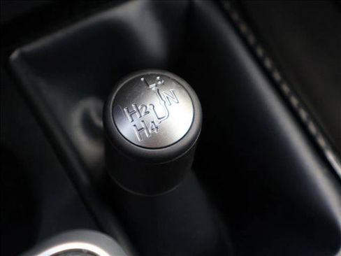Used 2024 Toyota 4Runner TRD Off-Road AWD/4WD image 18