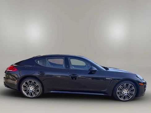 Used 2015 Porsche Panamera 4 AWD/4WD image 5