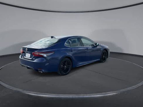 Used 2024 Toyota Camry XSE FWD image 8
