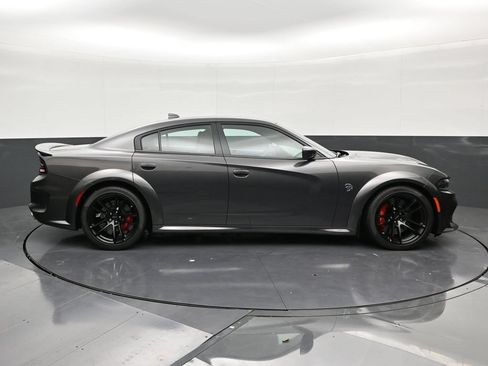Used 2022 Dodge Charger SRT Hellcat w/ Harman/Kardon Audio Group RWD image 6