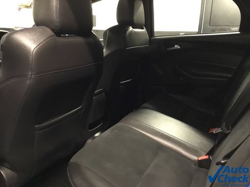 Used 2016 Ford Focus RS AWD/4WD image 28