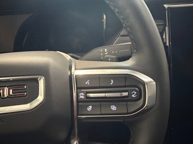 Used 2026 GMC Acadia Elevation w/ LPO, Floor Liner Package AWD/4WD image 31