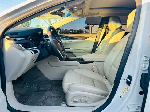 Used 2016 Cadillac XTS Luxury w/ Driver Awareness Package image 20