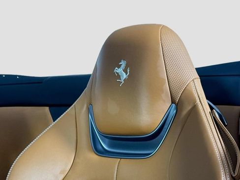 Certified 2022 Ferrari Portofino M RWD image 22