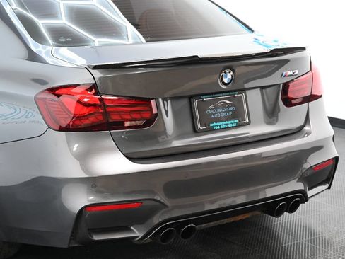 Used 2018 BMW M3 RWD image 13