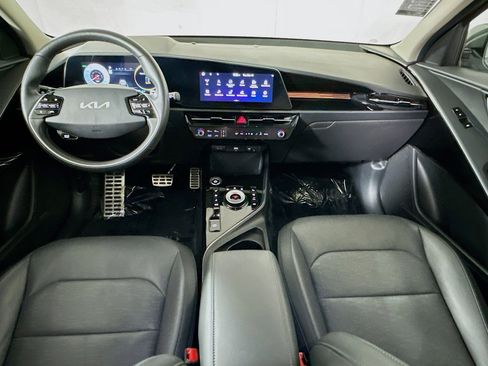 Used 2024 Kia Niro Wave image 27