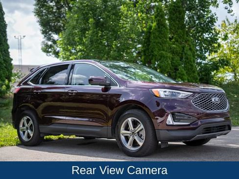 Used 2023 Ford Edge SEL w/ Convenience Package AWD/4WD image 3