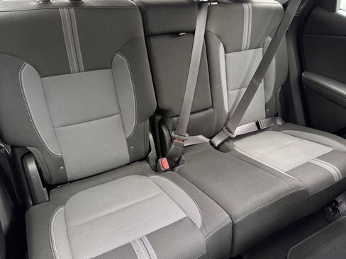 Used 2025 Chevrolet Blazer LT image 19