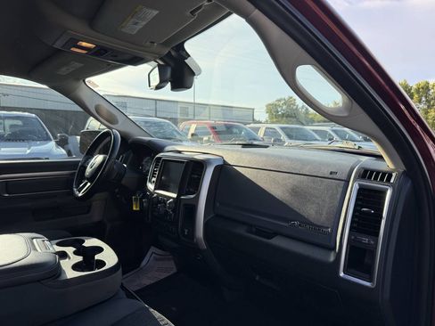 Used 2017 RAM 1500 Big Horn AWD/4WD image 9