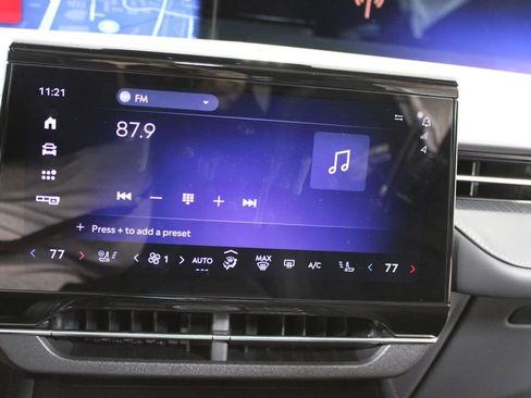 New 2025 Lincoln Nautilus Premier w/ Equipment Group 102A image 46