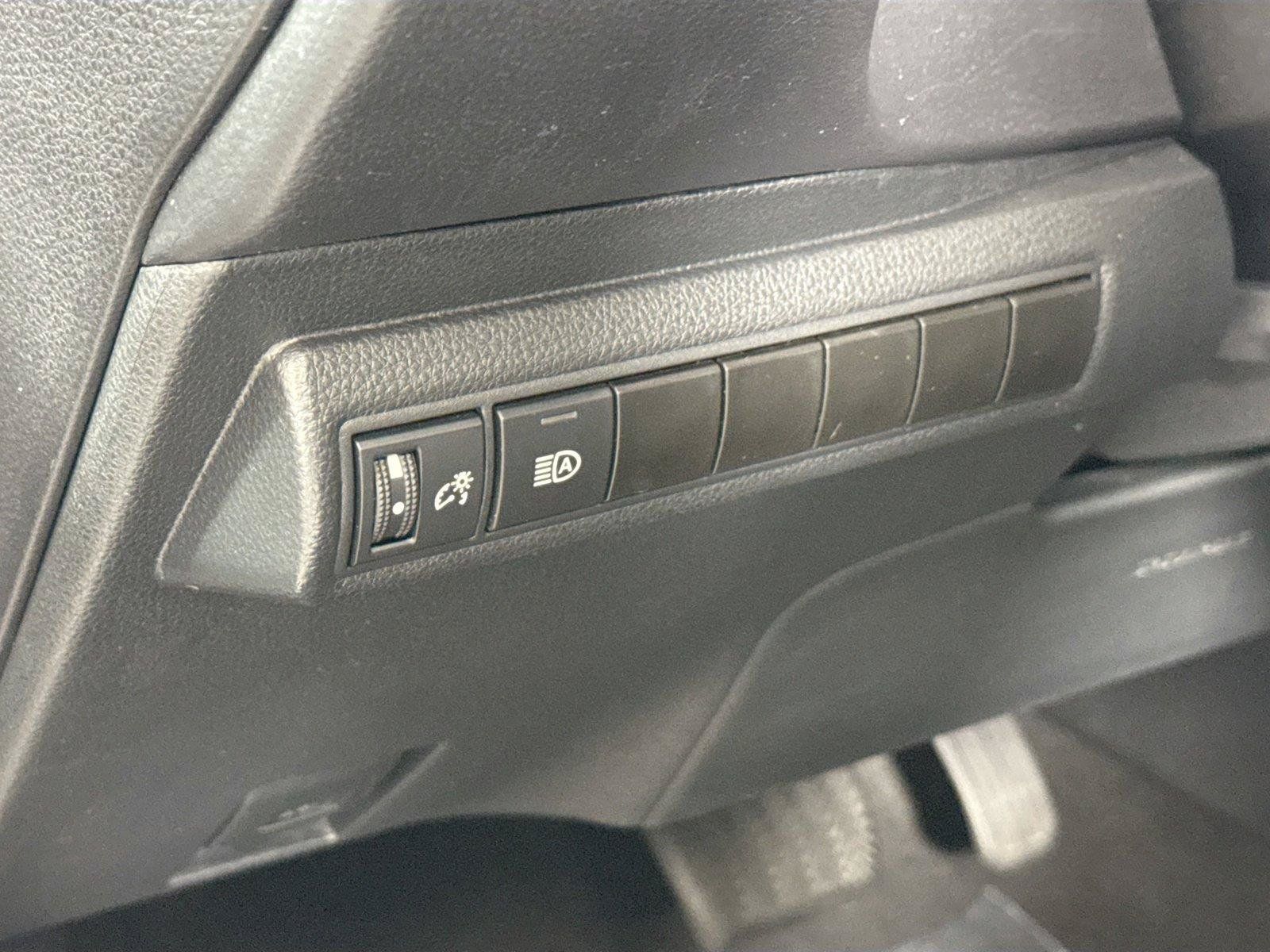 Certified 2024 Toyota Corolla LE FWD image 15