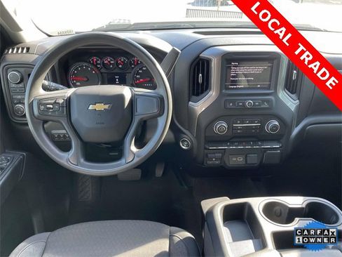 Used 2024 Chevrolet Silverado 2500 Custom w/ Custom Convenience Package image 12