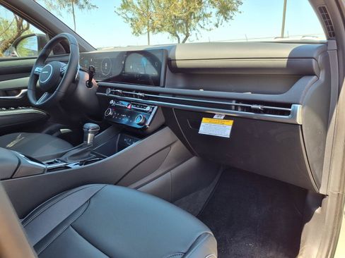 New 2026 Hyundai Santa Cruz Limited AWD/4WD image 6