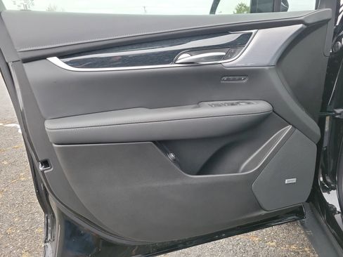 New 2026 Cadillac XT5 Premium Luxury w/ LPO, Floor Liner Package image 17