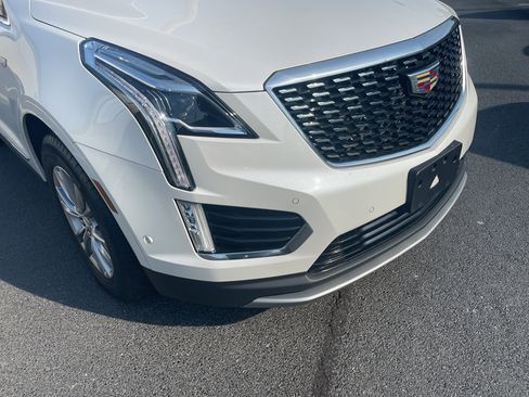 Used 2023 Cadillac XT5 Premium Luxury w/ Technology Package image 4