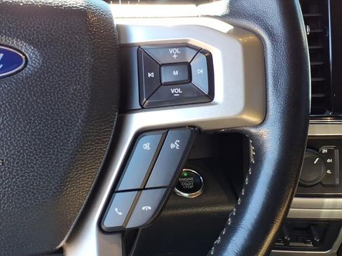 Certified 2022 Ford F350 Lariat w/ Lariat Ultimate Package image 21