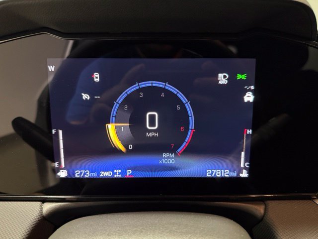 Used 2025 Chevrolet TrailBlazer LT AWD/4WD image 14