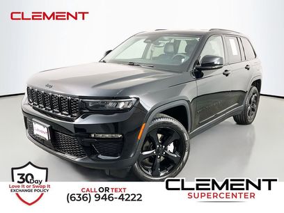 Used 2023 Jeep Grand Cherokee Limited w/ Black Appearance Package
