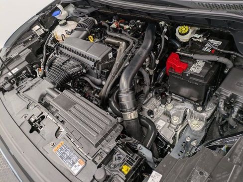 Used 2024 Ford Escape Platinum image 30